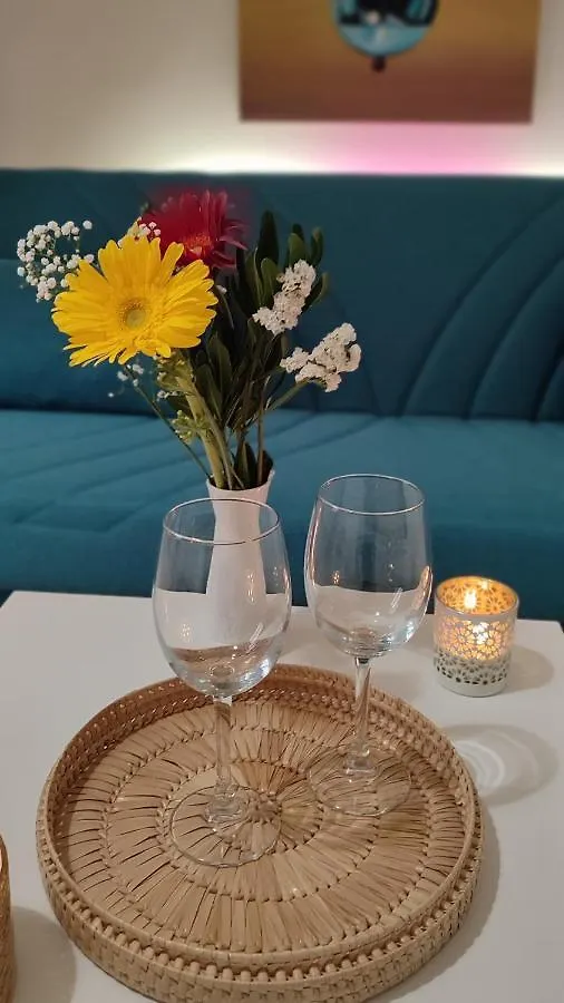 Donna Concetta Arthouse Apartman Nápoly 0*,